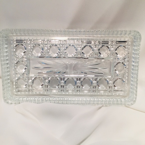 Vintage 1940s Clear Pressed Glass Rectangle Windsor Pattern Vanity Dish - Picture 14 of 14